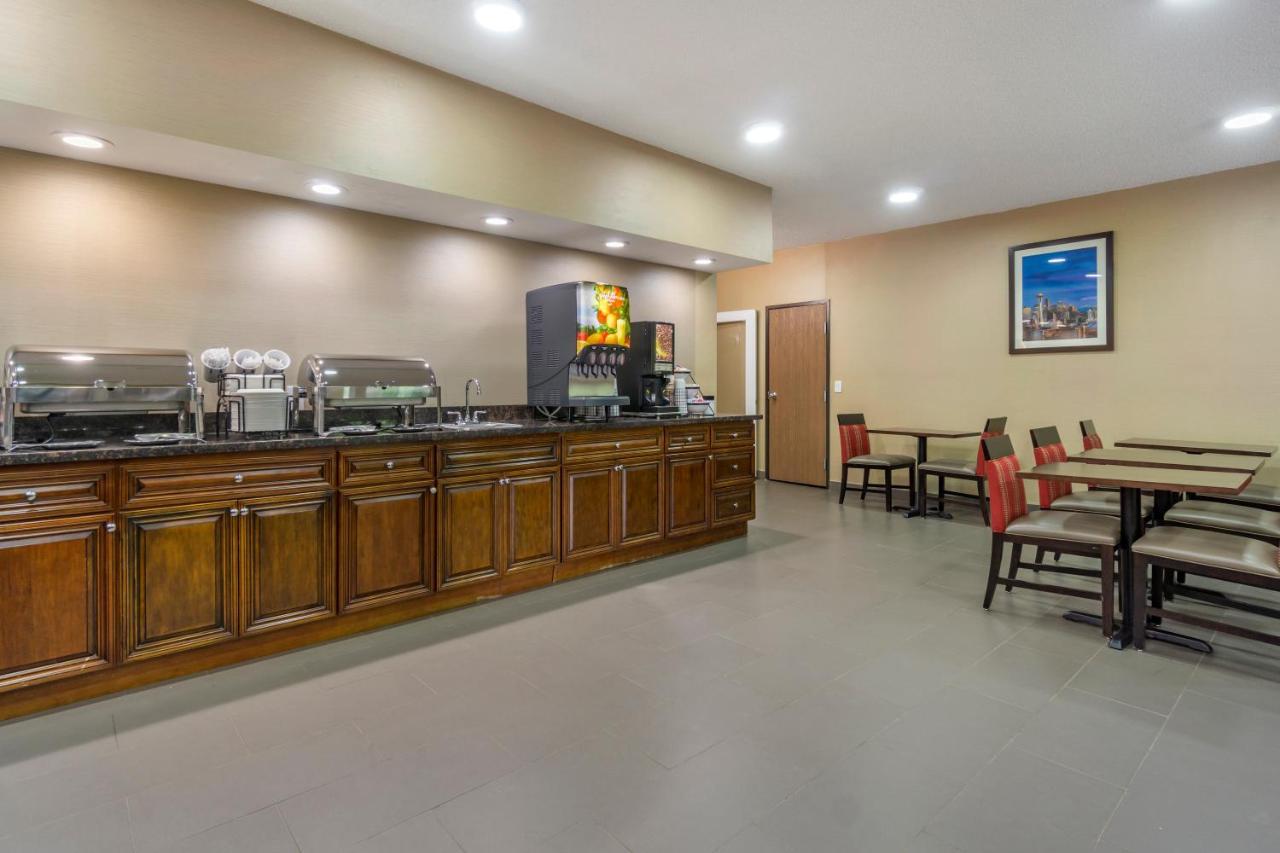 Comfort Inn & Suites Bothell - Seattle North Экстерьер фото