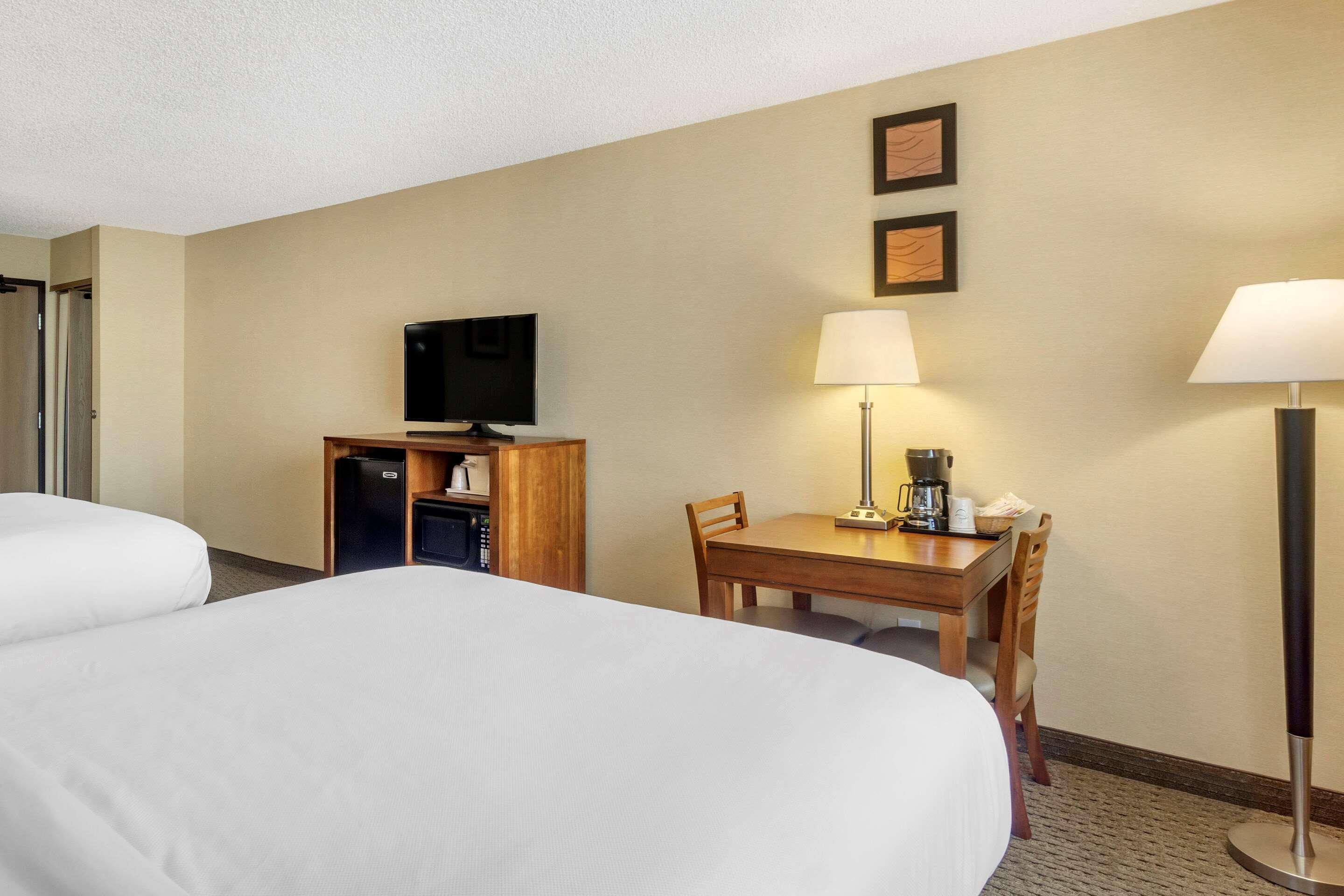 Comfort Inn & Suites Bothell - Seattle North Экстерьер фото